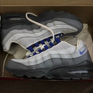 Nike Air Max 95 Gray and Blue Sneakers